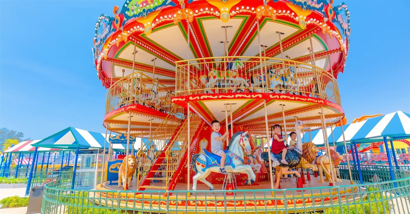 Minh họa vòng xoay ngựa gỗ hai tầng Dream Carousel