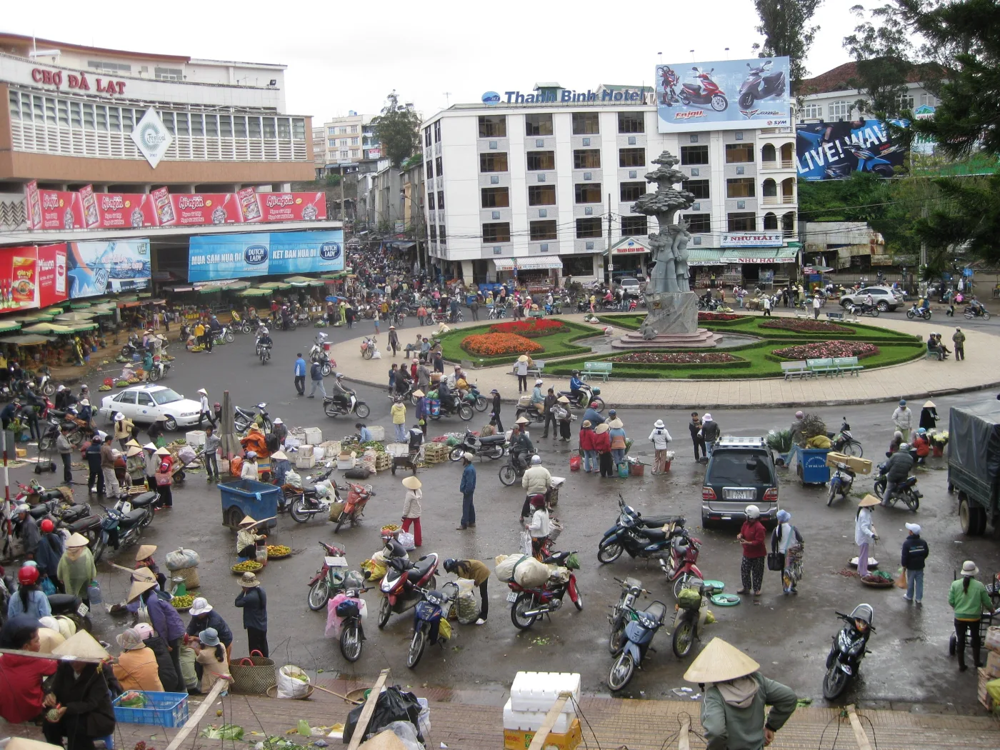 Mặt tiền chợ Đà Lạt