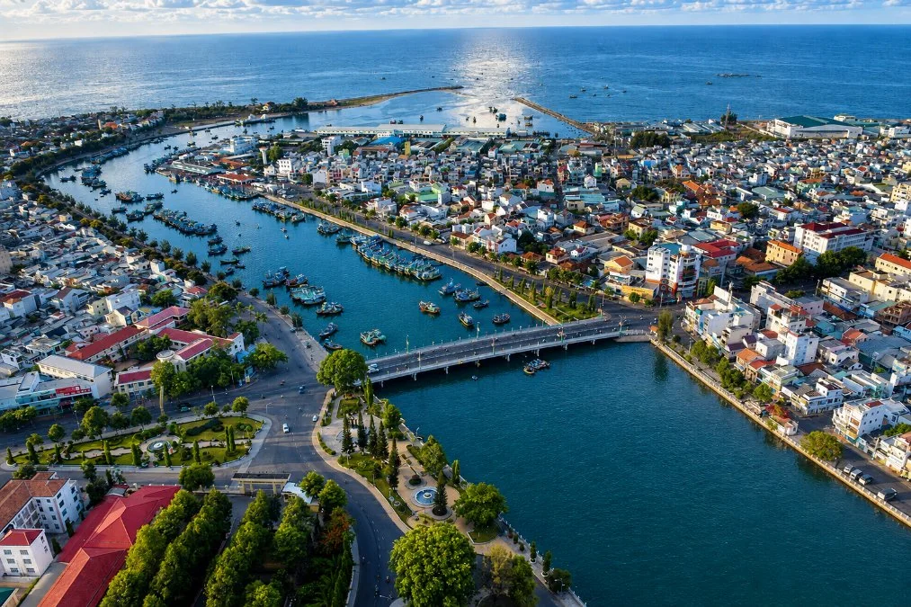 hinh-anh-cau-tran-hung-dao-phan-thiet